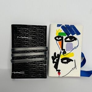 MAC Brush Holders Set